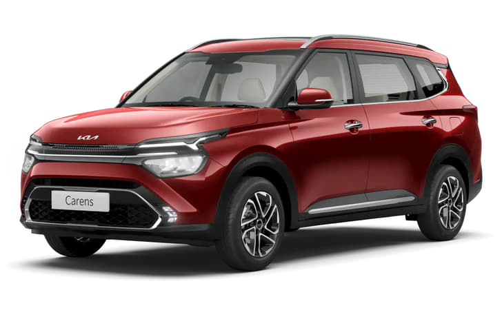 Kia Carens Front Right Three Quarter