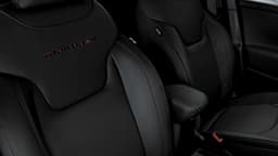 2022 Jeep Renegade facelift seats with Trailhawk badge 