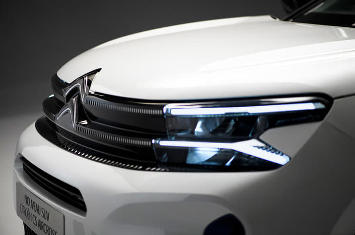 Citroen C5 Aircross Headlight