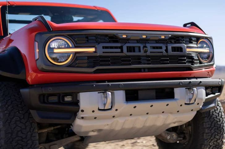2022 Ford Bronco Raptor image gallery
