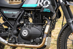 The Scram 411's 411cc, air/oil-cooled engine makes 24.3hp and 32Nm.