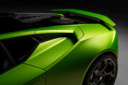Lamborghini Huracan Tecnica image gallery 