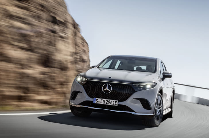 Mercedes Benz Eqs Suv Front View