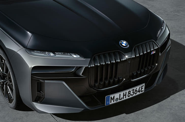 2022 BMW 7-Series image gallery 
