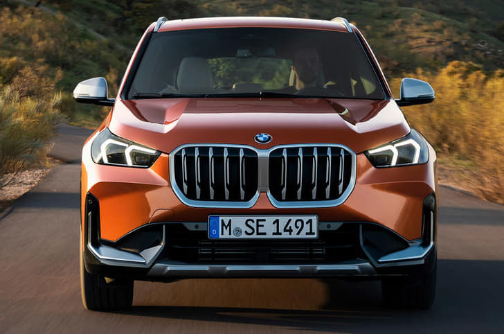 2022 BMW X1 front
