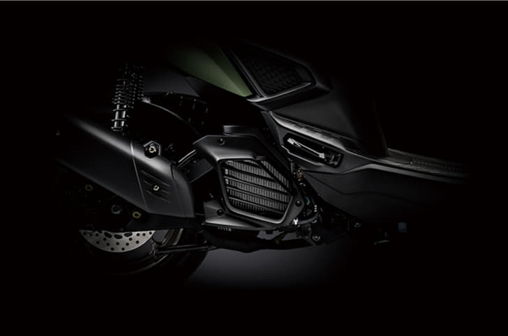 It is powered by the same engine seen in the Yamaha R15.