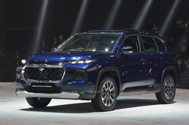 2022 Maruti Suzuki Grand Vitara front quarter