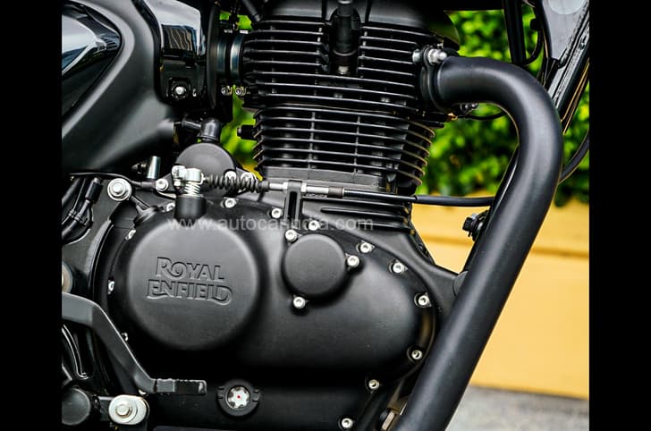 It's powered by RE's J-platform engine which puts out 20.2hp and 27Nm.