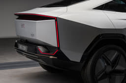 Mahindra BE.09 rear 