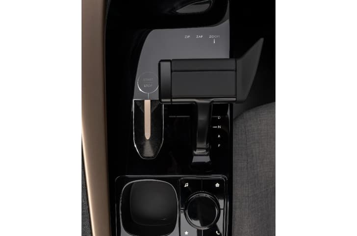 Mahindra BE.05 centre console 