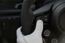 2023 Porsche 911 GT3 RS DRS button