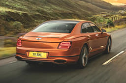 2022 Bentley Flying Spur Speed rear tracking