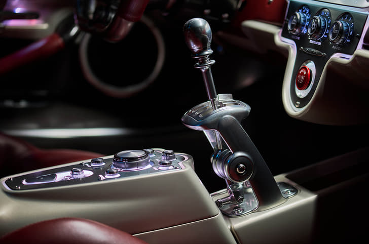 2022 Pagani Utopia gearbox.