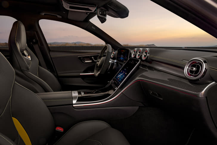 New Mercedes-AMG C63 image gallery