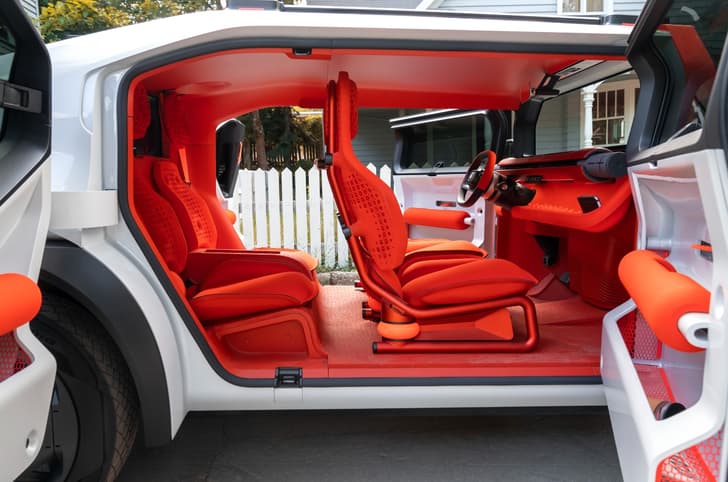 Citroen Oli interior