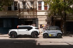 Citroen Oli with Citroen Ami  