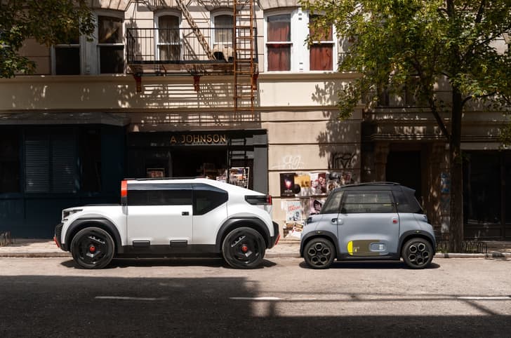 Citroen Oli with Citroen Ami