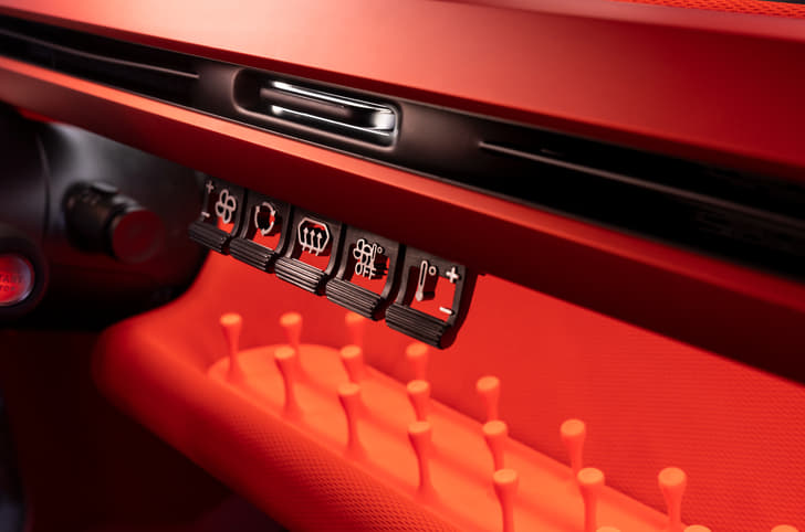 Citroen Oli toggle switches