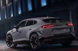 Lamborghini Urus S rear quarter 