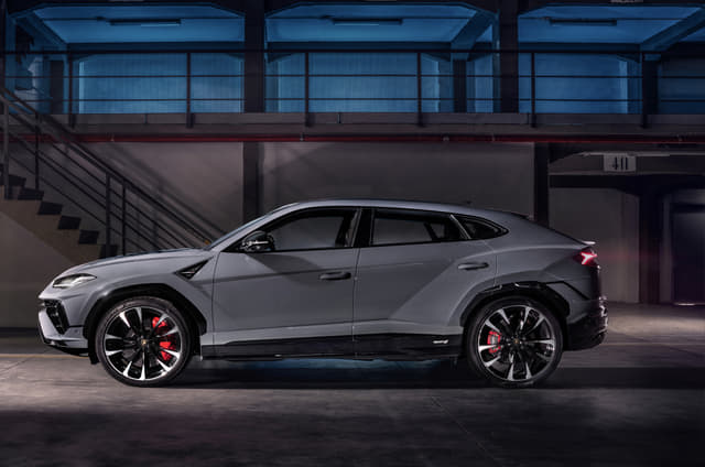 Alloy Wheels Image - 5262