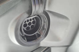 Charging port on the Vida V1.