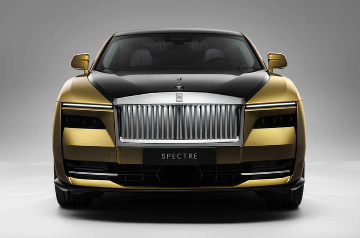 Rolls Royce Spectre Front View
