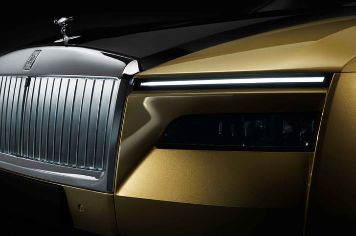Rolls Royce Spectre Closed Bonnet