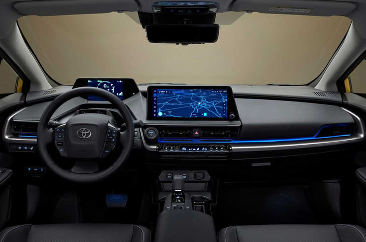 2022 Toyota Prius interior