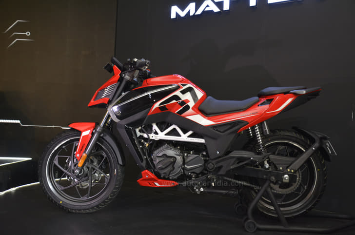 What's unique about this bike is that it has a 4-speed gearbox.
