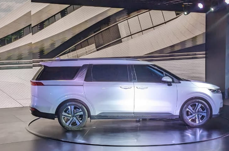 Kia KA4 side 