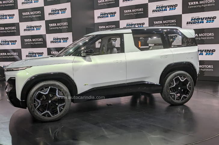 Tata Sierra front quarter
