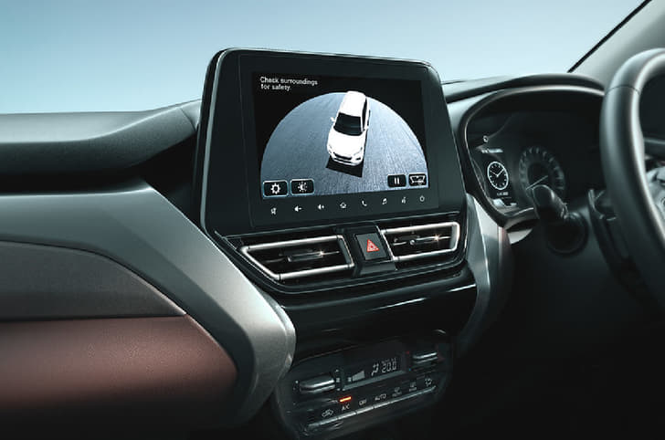 Maruti Suzuki Fronx camera