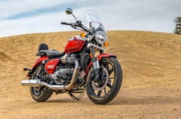 Celestial Red colourway on the Super Meteor 650.