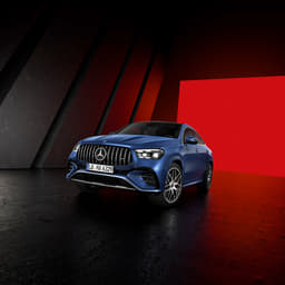 Mercedes-Benz GLE Coupe Front Right Three Quarter