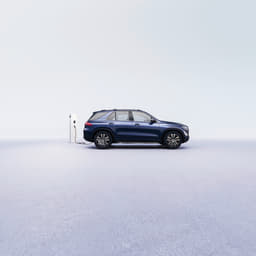 Mercedes-Benz GLE Coupe Front Right Three Quarter