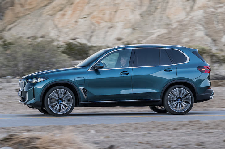 BMW X5 facelift side