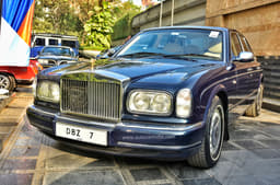 A Rolls-Royce Silver Seraph – it used a V12 engine from BMW. 