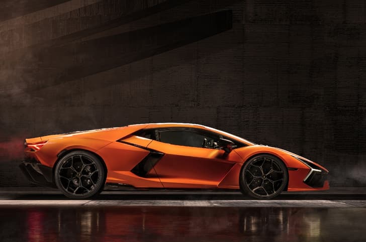 Lamborghini Revuelto Alloy Wheels