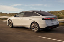 Volkswagen ID7 EV rear tracking
