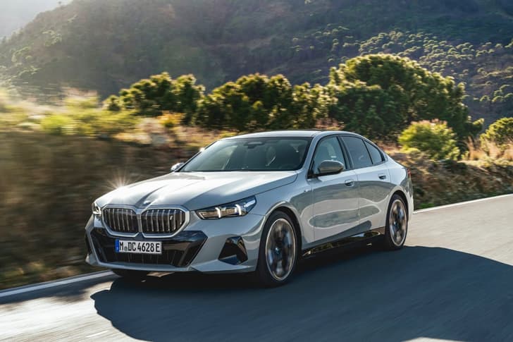 New BMW 5-series image gallery