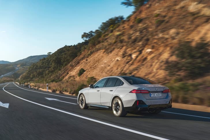 New BMW 5-series image gallery