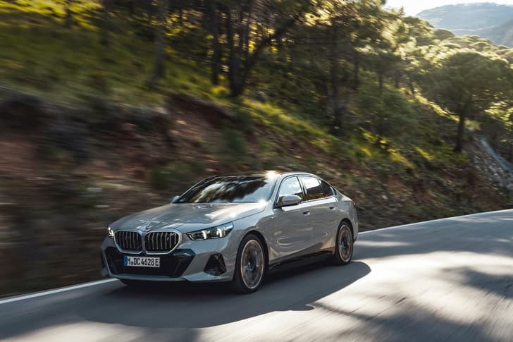New BMW 5-series image gallery