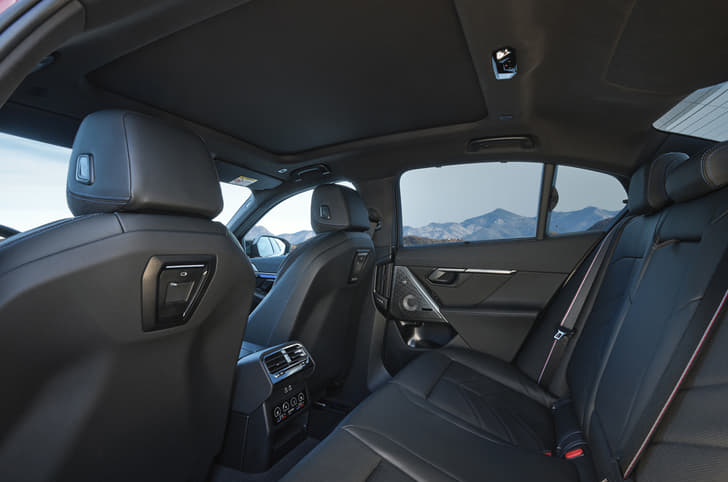 New BMW i5 image gallery