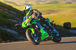 The 636cc four-cylinder mill now makes 2hp, 1.8Nm less than before.