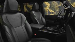 Lexus GX 550 image gallery