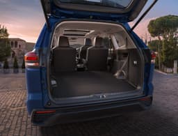 Maruti Suzuki Invicto Rear View