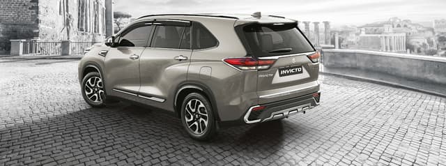 Rear View Image - 4243