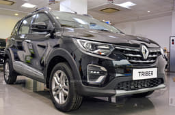 Renault Kiger, Kwid, Triber Urban Night edition image gallery