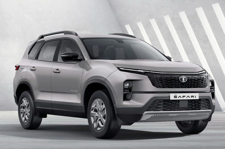 Tata Safari Pure trim - front