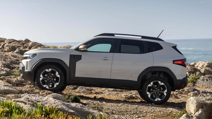 New Renault Duster image gallery